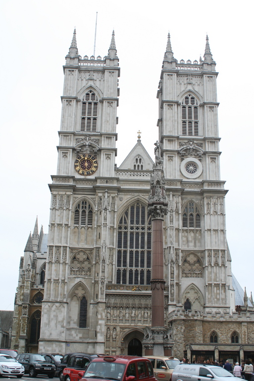 Westminster-Abbey-Front